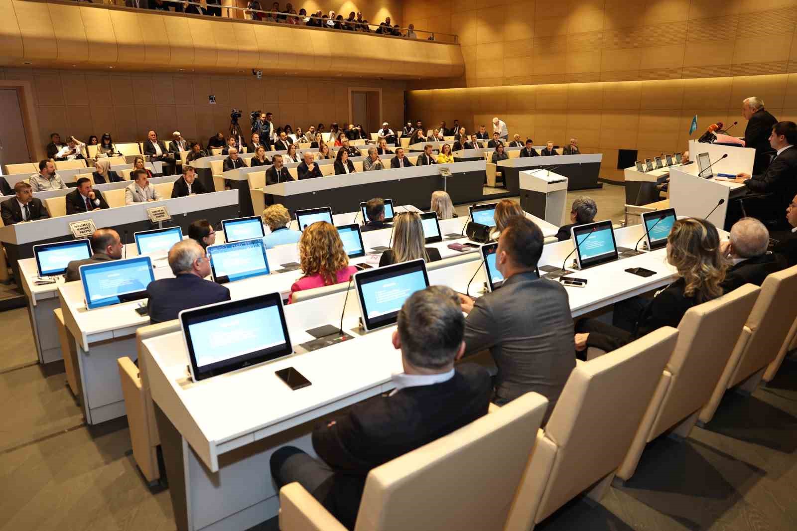 Nilüfer Belediye Meclisi, yeni dönemin ilk toplantısını yaptı