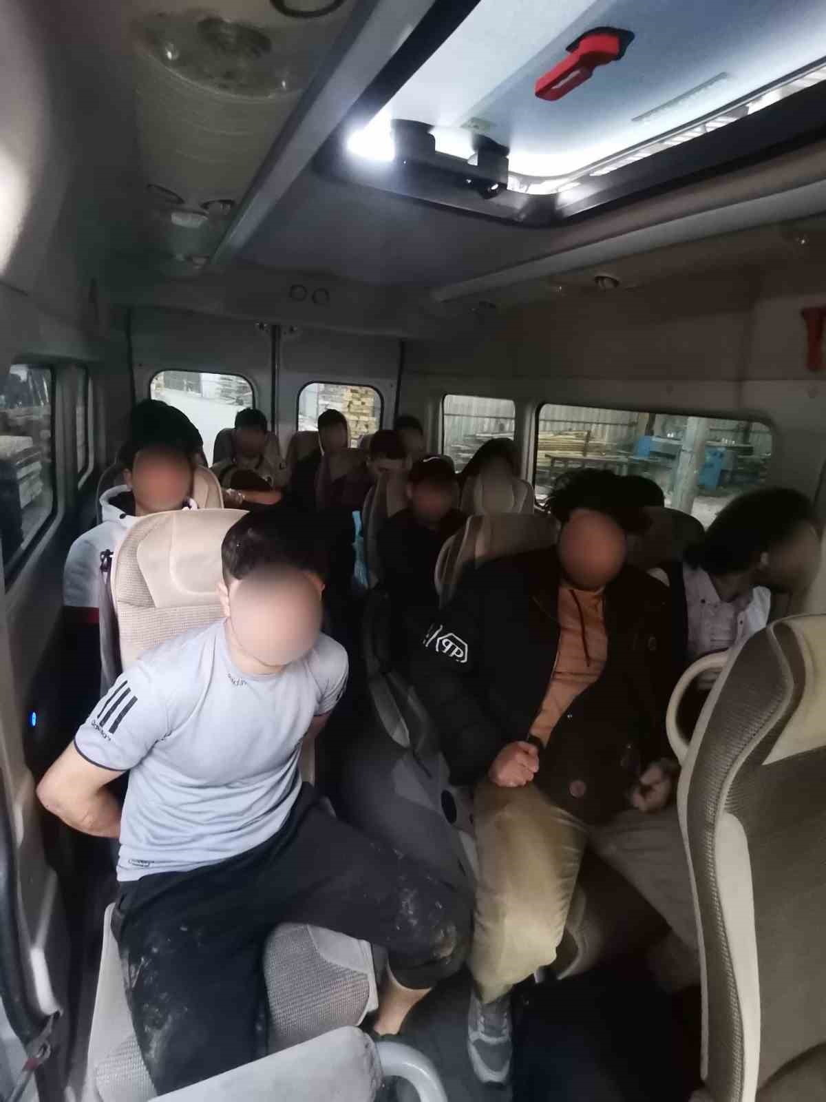 Bursa’da yabancı uyruklu 19 şahıs yakalandı