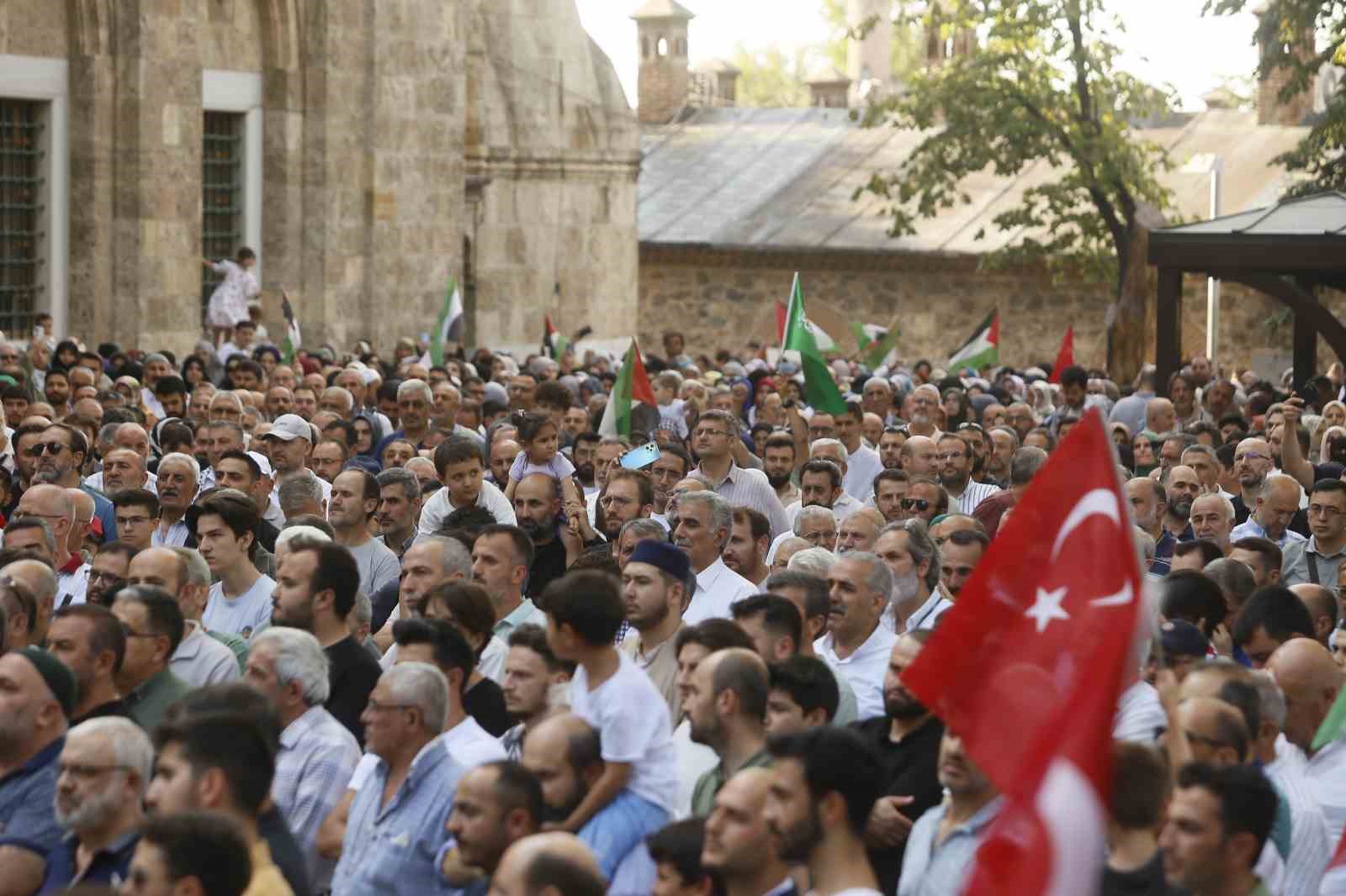 Bursa’da Haniye için basın açıklaması yapıldı: 